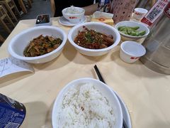 -笨罗卜浏阳菜馆(太平街店)