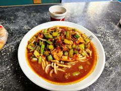 -迪师傅辣子米粉店(六中店)