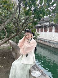 -一揽芳华汉服旗袍体验馆(拙政园店)