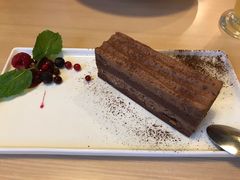 -必胜客(滨江店)