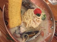 -I HOLIC艾豪丽披萨(KKone店)