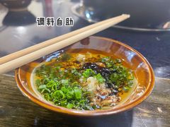 -行是老火锅(恒大御龙天峰店)