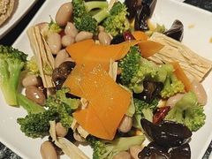 -老北京胡同味道二荤铺(酒仙桥店)