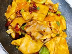 -金良酸菜鱼(宁海路总店)