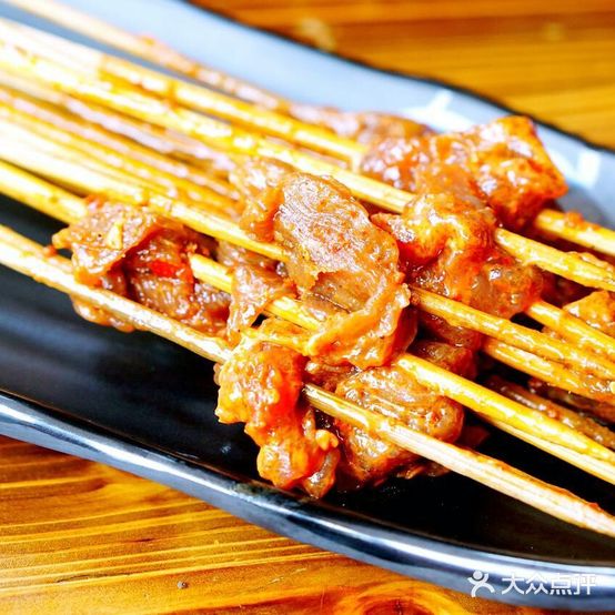 抿嘴儿麻辣烫·社区串串文化(新华公园店)