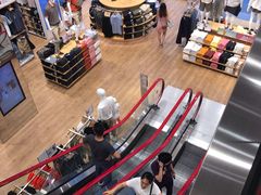 -优衣库(深圳万象天地旗舰店)