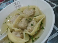 蝦仁餛飩-潘国仙耳光馄饨(黄家阙路店)