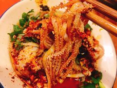 毛肚-拈签一笑黄牛肉辣卤串串