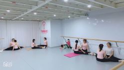 -艺佳舞蹈培训学校