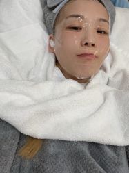 -颜蕾医美黄金微针水光美肤玻尿酸抗衰中心