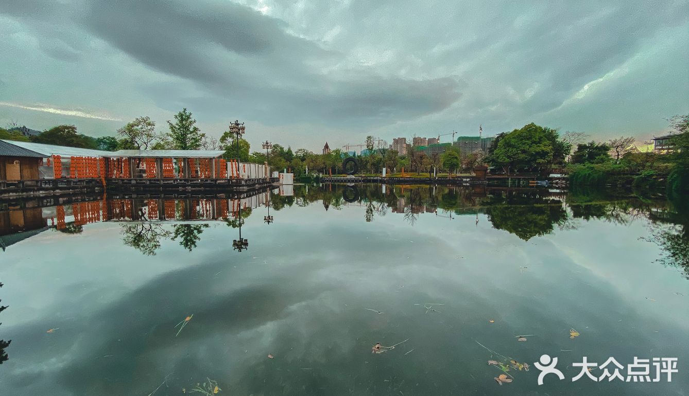 成都⛩｜一样的洛带古镇，不一样的风景🌈