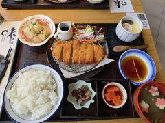 厚切猪排定食-味太助·银饭食堂(中华城店)