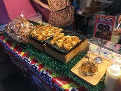 -周日夜市