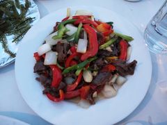 青椒洋葱炒牛肉-越海渔村