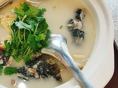 鱼头白汤-百味园土菜馆(迎宾东路店)