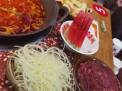 -赵美丽·重庆社区火锅·直营店(火车东站·中豪国际店)