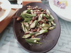 -老青岛海鲜烧烤大排档