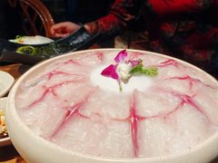 -老牌坊云南鱼豆花火锅(嵩山店)