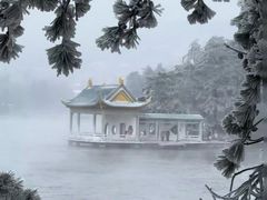 -庐山风景区花径公园