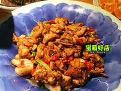 -呷湘厨·鱼汤捞饭·剁椒鱼头·辣椒炒肉(国家会展中心店)