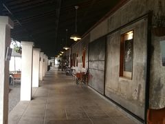 -喜洲吧·江畔老船厂·庭院餐厅(喜临院店)