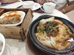 石锅牛腩陈村粉-百乐门喜宴(海珠广场华厦店)
