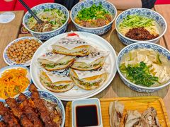 -兰州陈记牛肉面 ·烧烤· 铜锅涮肉(万达店)