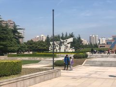 -上海市龙华烈士陵园