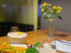 -暹罗酒肆泰餐厅酒吧