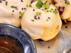 -老上海食惠裡小籠包生煎包