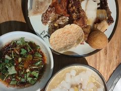 -川渝又一村火锅烤肉自助(步行街店)