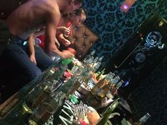 -吉星氧吧量贩式KTV(惠乐购百货店)