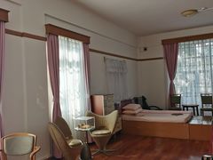 -红线女旧居
