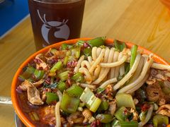 鸡肉炒米粉-玲玲米粉·新疆现炒米粉(大十字总店)