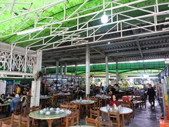 大堂-四川小胡子海鲜(丁村万人海鲜广场店)