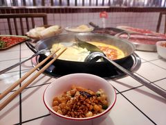 -热火朝天鲜切牛肉火锅(南强街巷店)