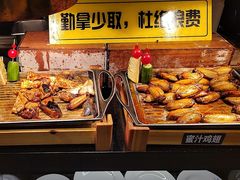 -领鲜活海鲜榴莲自助火锅(东门店)