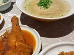 白汤面-松鹤面馆·古法焖肉面(观前店)