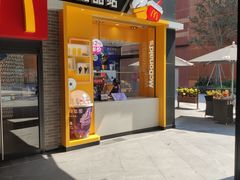 门面-麦当劳(新达汇三林店)