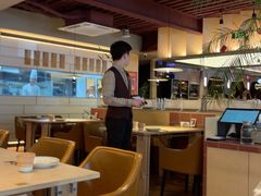 -鲜入唯煮·港式海鲜牛肉火锅(金宝街店)