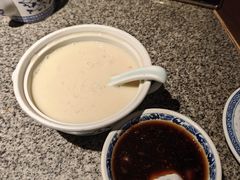 民国美龄粥-南京大牌档(济南万象城店)