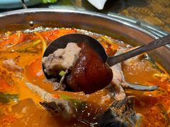 -亮欢寨酸汤鱼(沙冲路店)