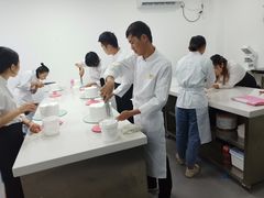 -美斯烘焙培训学院•蛋糕•面包•咖啡(宝安校区)