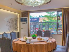 -粤盛海鲜平价店(洛溪食街店)