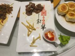 -郑庄脂渣海鲜楼(九水路店)