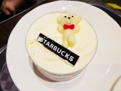 萌萌的小熊蛋糕-星巴克臻选(南京金茂览秀城店)