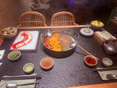 -三出山火锅(南京万象天地店)