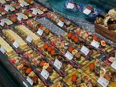 -胖东来生活广场(健康路店)