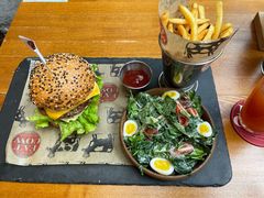 -FAT COW(虹梅路店)