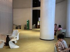 -涨巢·潮玩水疗局